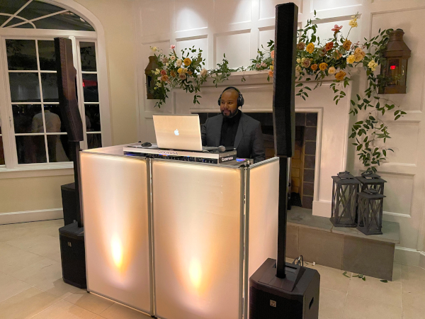 DJ Shawn Garrick in Action